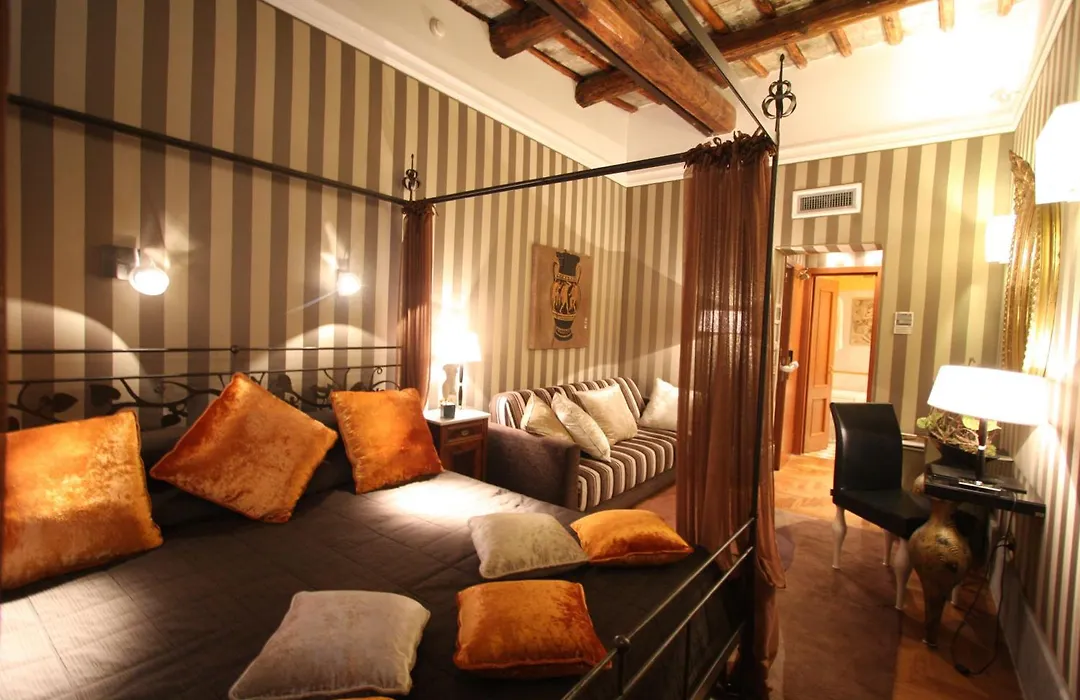 The Inn At The Spanish Steps-1
